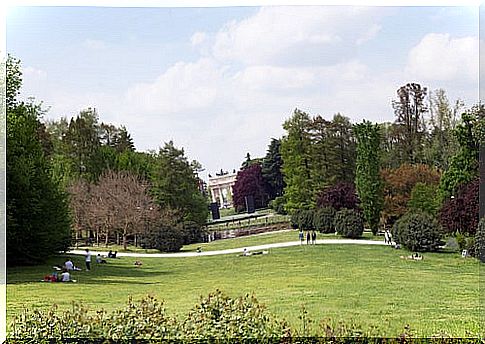 Parque Sempione, one of the places to see in Milan