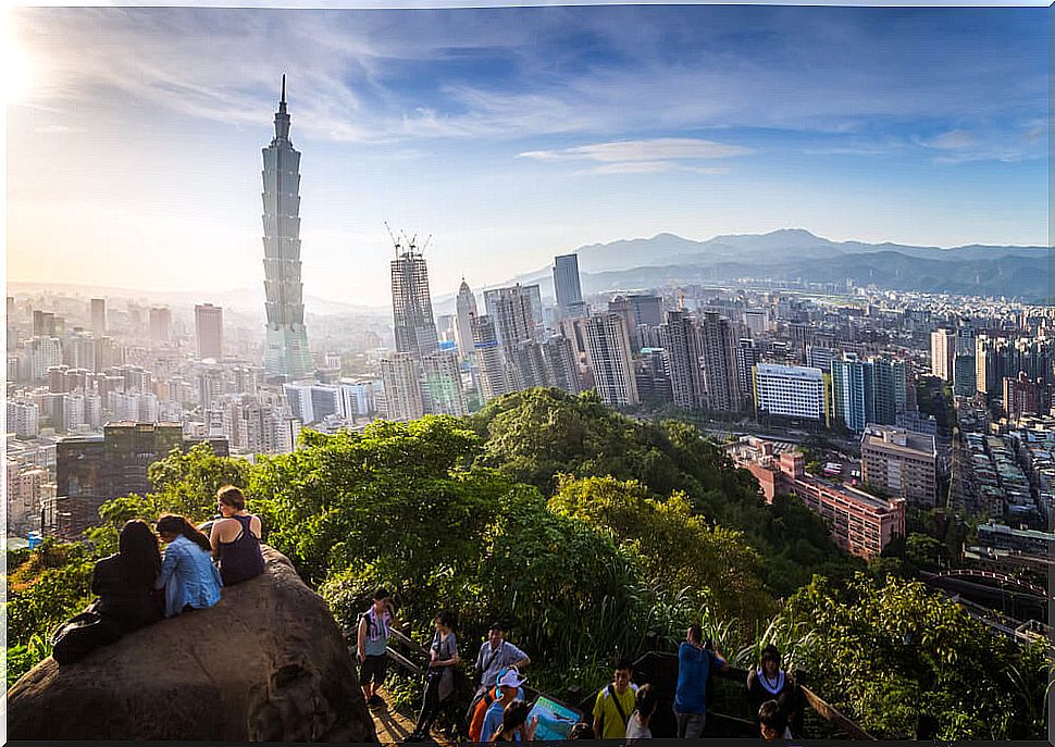 Views from Elephan Mountain in Taipei in Taiwan