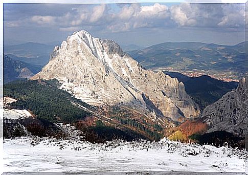 Durango and Urkiola Natural Park in Durango