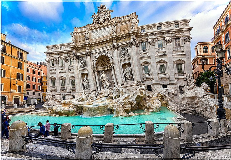 Trevi Fountain to make a wish