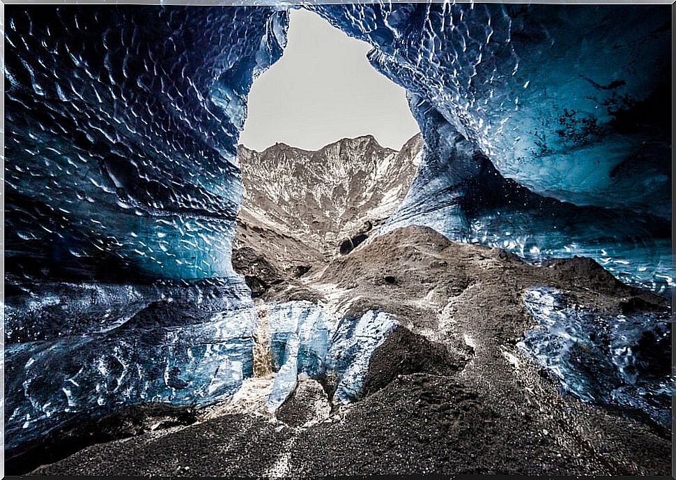 Ice cave in Katla