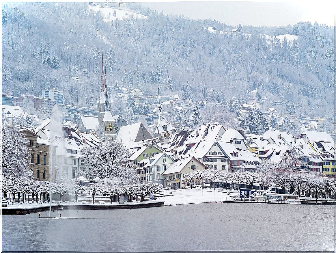 Lovely postcard of Lake Zug in winter.