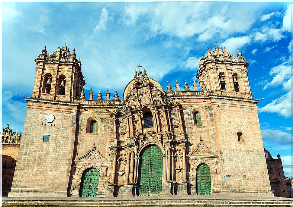 Hear mass in Quechua at the Cathedral of Cuzco