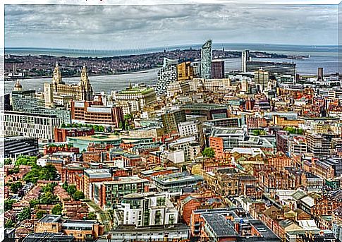 Liverpool, English metropolis