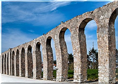 Óbidos aqueduct