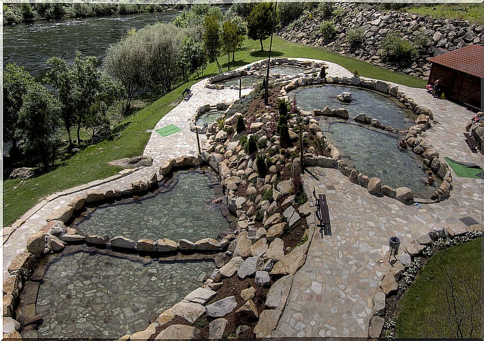 View of the Outariz hot springs