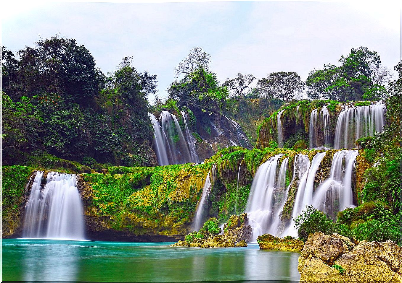 Detián waterfalls in China