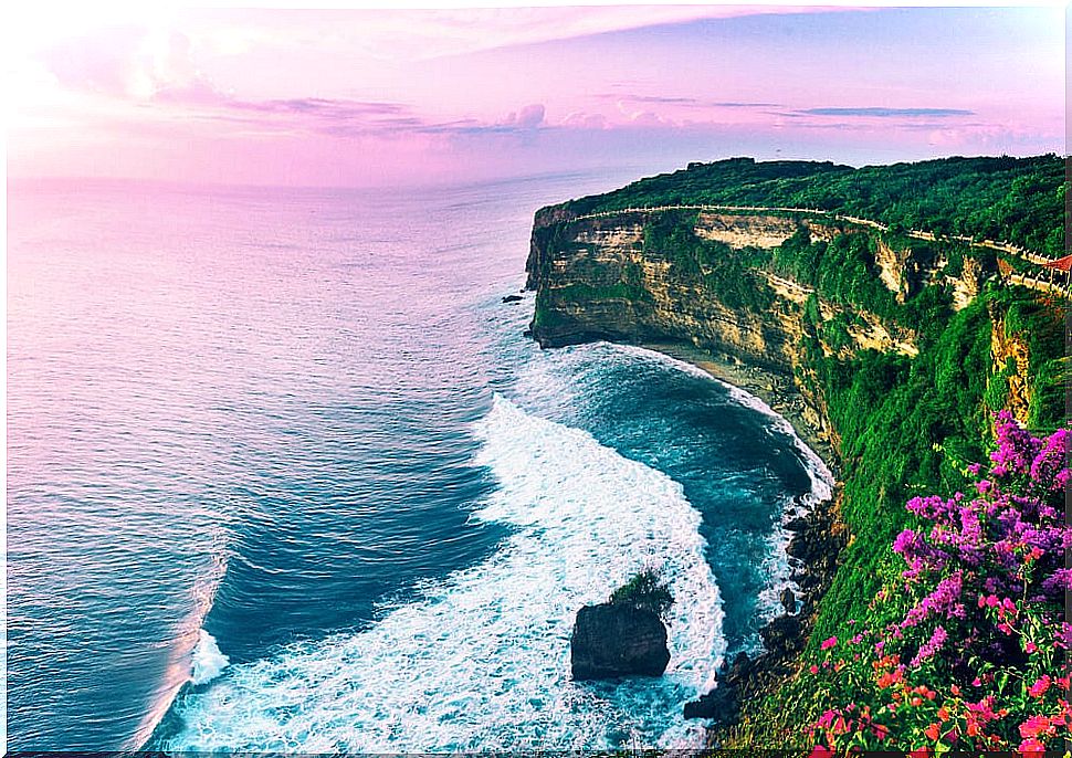 View of the Uluwatu cliffs