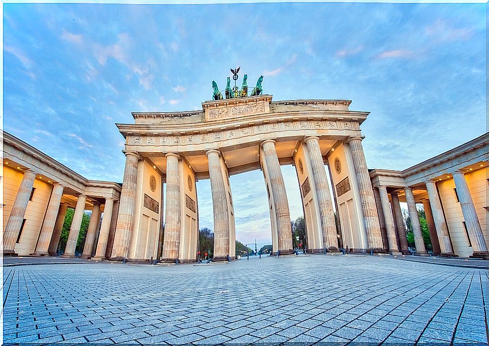 The Brandenburg Gate, stories and legends