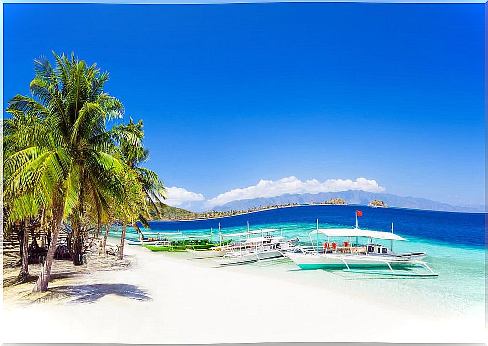 The island of Boracay: a place of party and fun